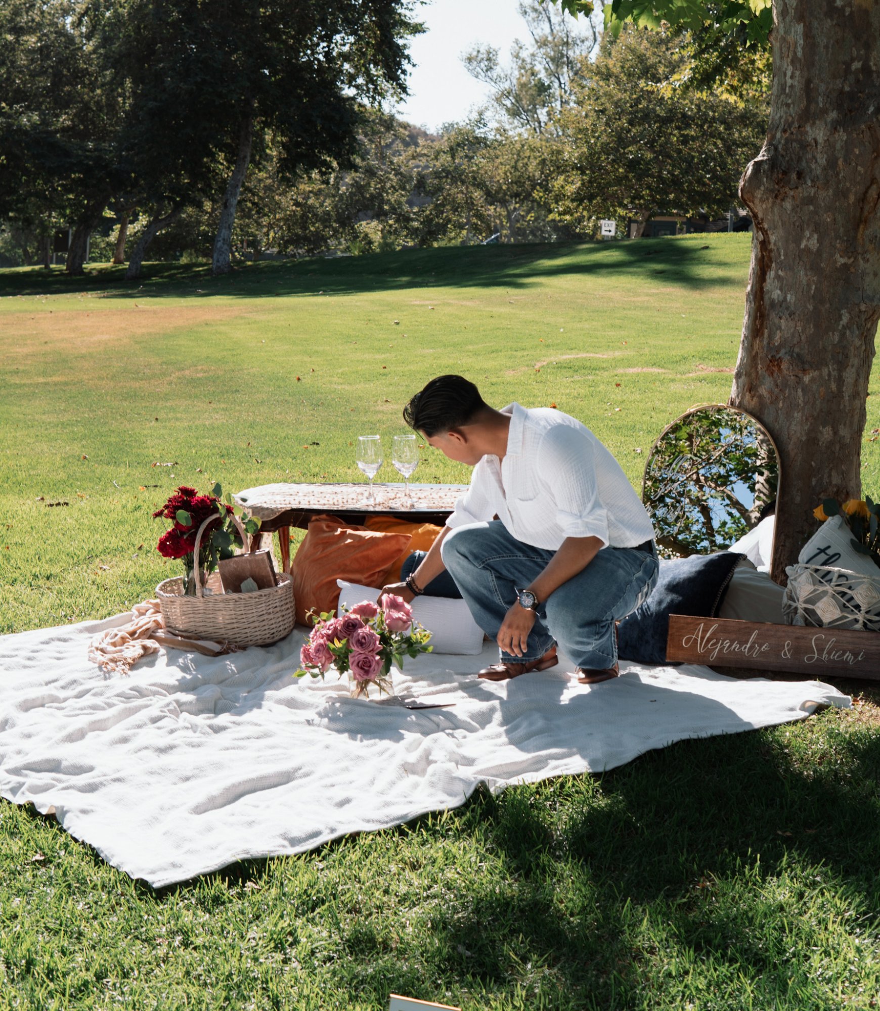 Jaymes setting up a proposal shoot